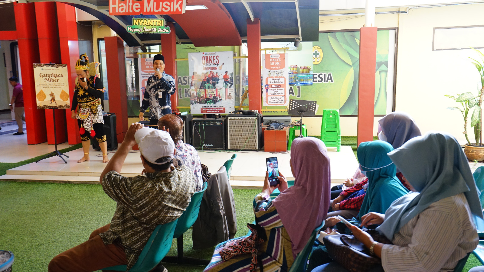 Gatotkaca Miber Lagi di Halte Musik